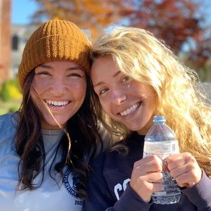 Meet your Posher, Lizzie